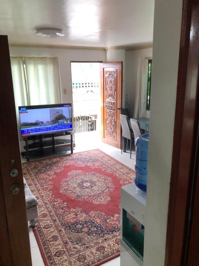 The Mansion - Backpackers Near Airport Apartment Манила Екстериор снимка