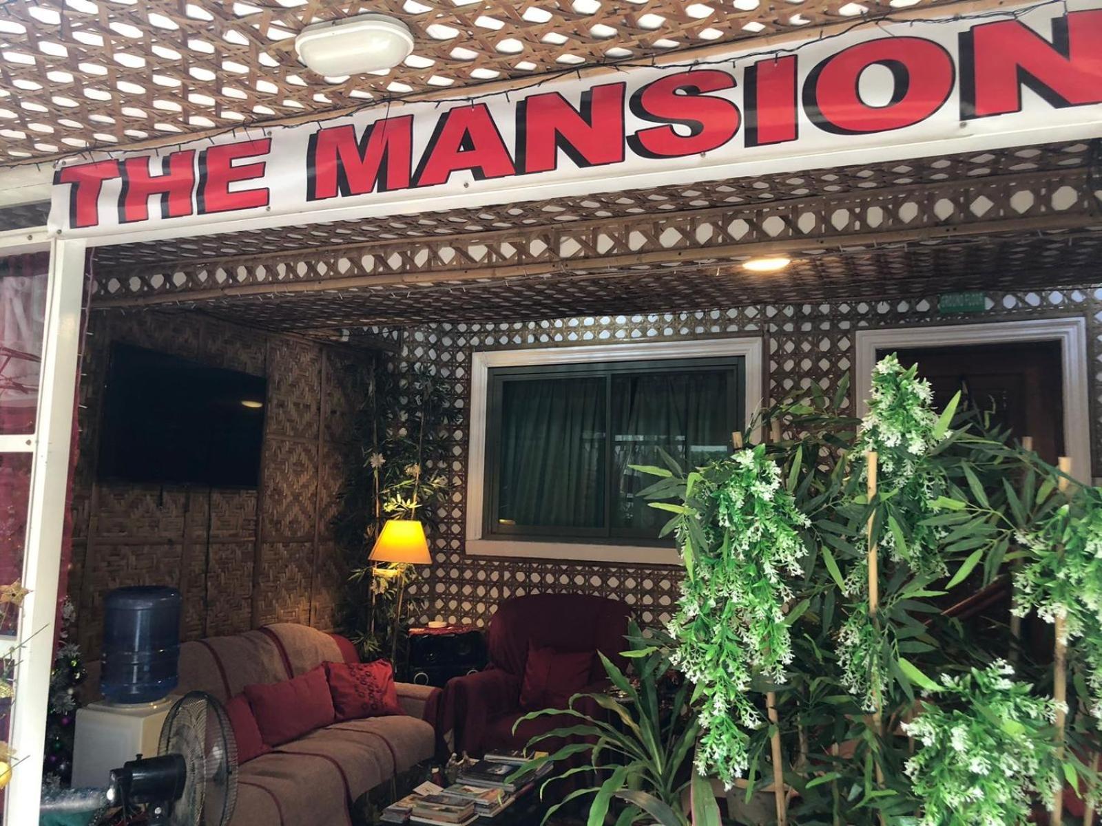 The Mansion - Backpackers Near Airport Apartment Манила Екстериор снимка